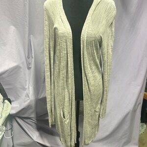 Large light gray duster cardigan, lightweight with pockets , open front